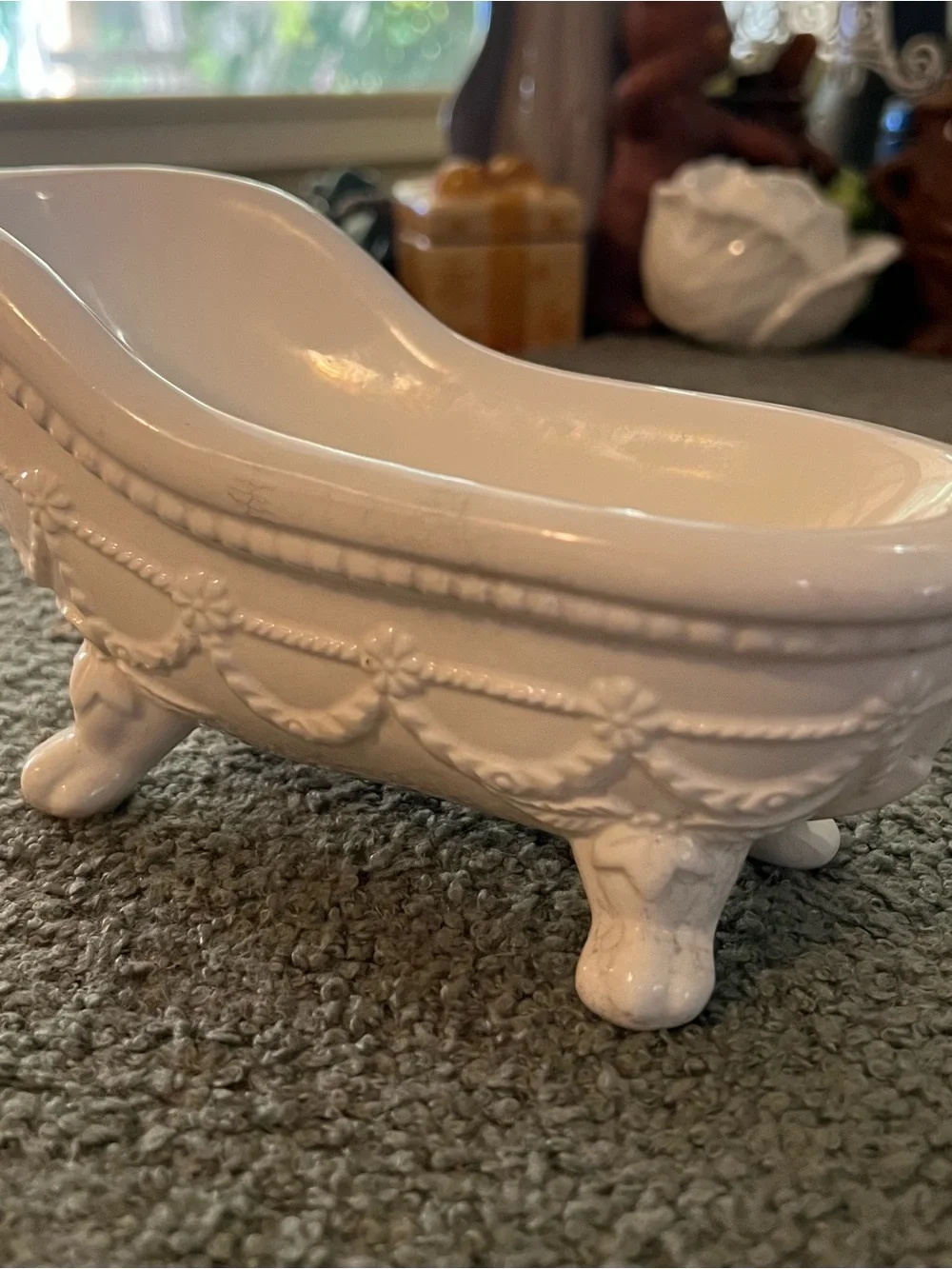 Vintage Ceramic Clawfoot Decorative Soap Dish EUC 8” by 3”